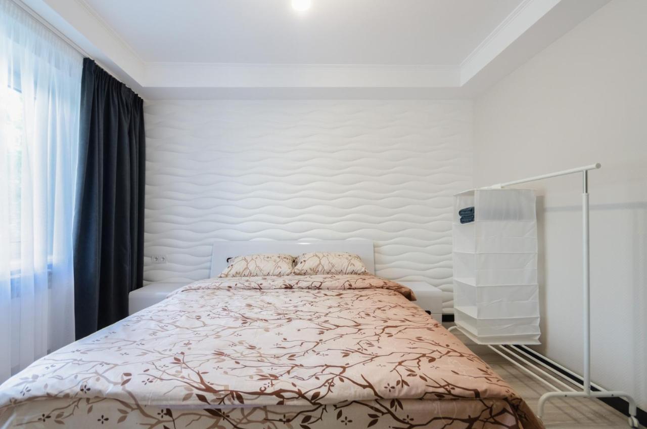 Artal Apartment On Obolonsky Avenue 16 เคียฟ ภายนอก รูปภาพ