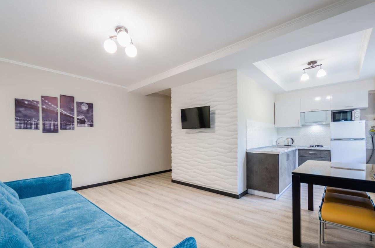 Artal Apartment On Obolonsky Avenue 16 เคียฟ ภายนอก รูปภาพ