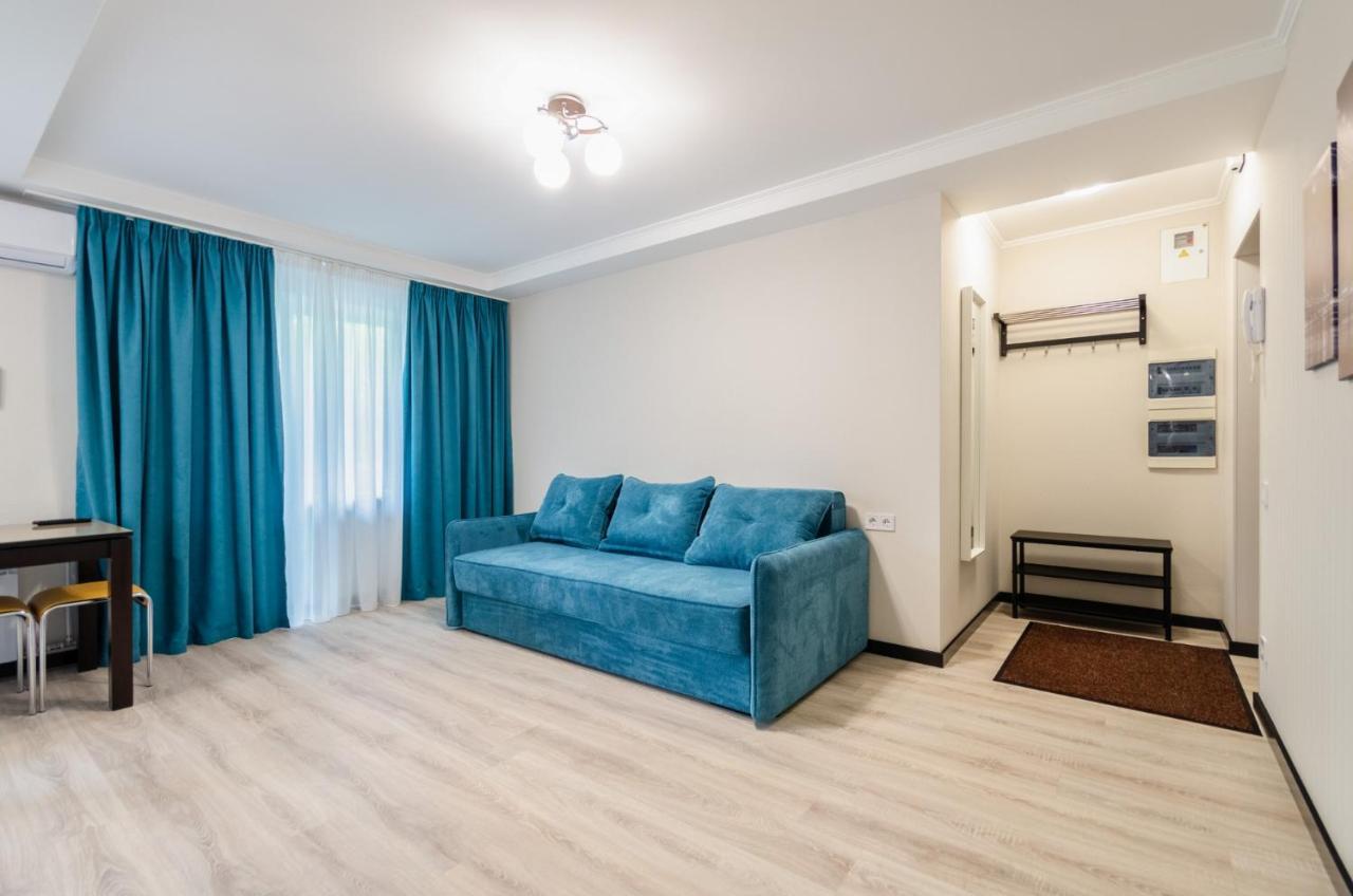Artal Apartment On Obolonsky Avenue 16 เคียฟ ภายนอก รูปภาพ